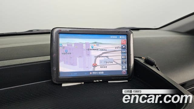 Hyundai Staria 2022 — ფოტო 17/20