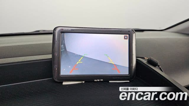 Hyundai Staria 2022 — ფოტო 18/20