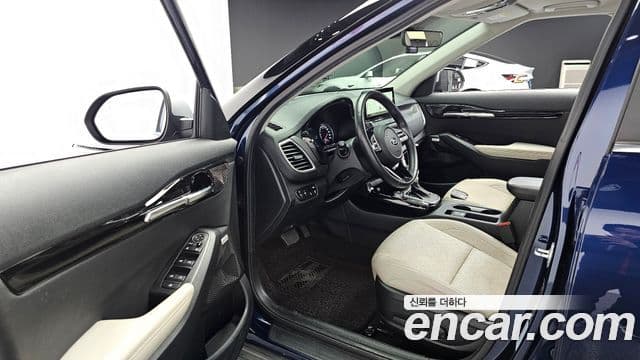 Kia Seltos 2021 — ფოტო 11/20