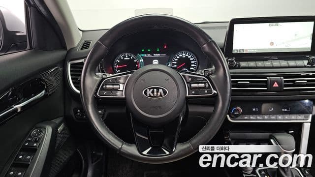 Kia Seltos 2021 — ფოტო 12/20