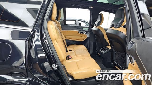 Volvo XC90 2022 — Şəkil 12/20