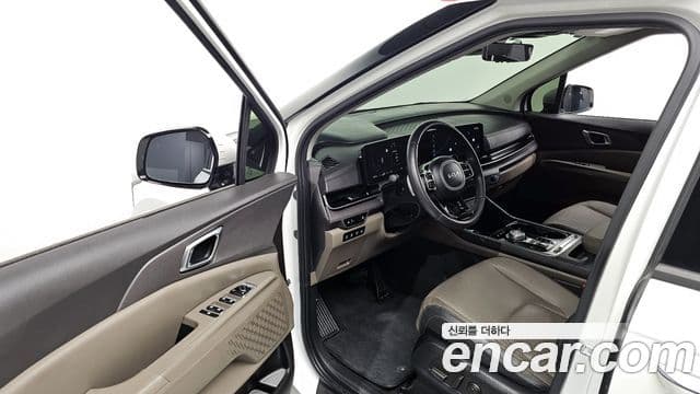 Kia Carnival 2024 — ფოტო 10/20