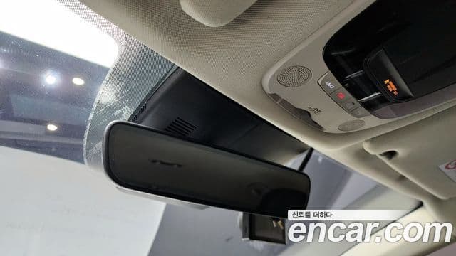 Kia K5 2020 — Şəkil 17/20