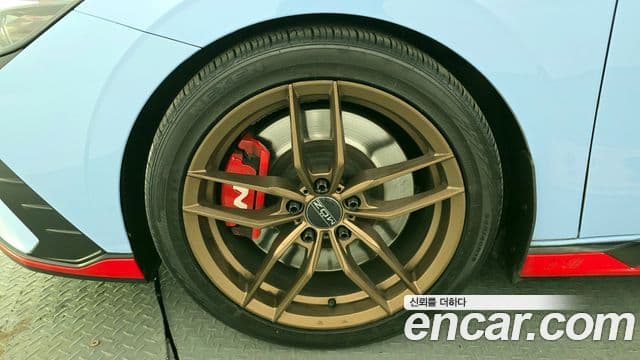 Hyundai The New Avante Hybrid 2022 — ფოტო 9/20