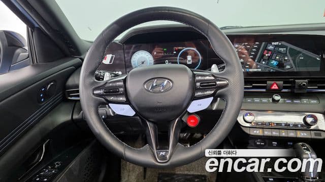Hyundai The New Avante Hybrid 2022 — ფოტო 19/20