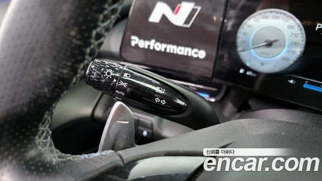 Hyundai The New Avante Hybrid 2022 — ფოტო 11/20