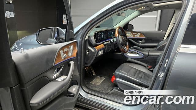 Mercedes-Benz GLS-Class 2020 — Şəkil 9/20