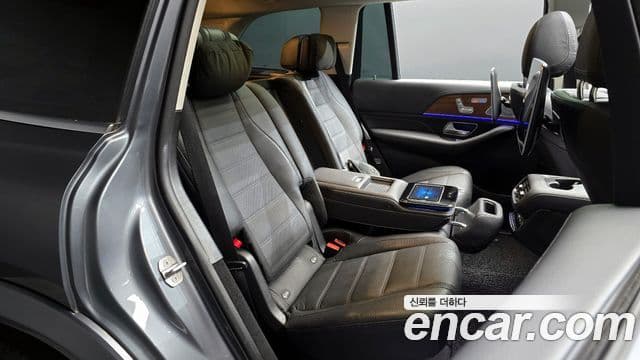 Mercedes-Benz GLS-Class 2020 — Şəkil 10/20