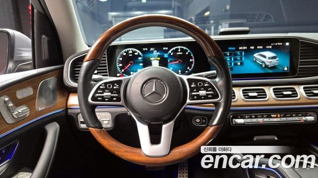 Mercedes-Benz GLS-Class 2020 — Şəkil 13/20
