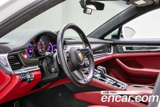 Porsche Panamera 2022 — Photo 10/20