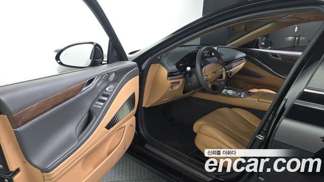 Genesis G80 2020 — Photo 2/20