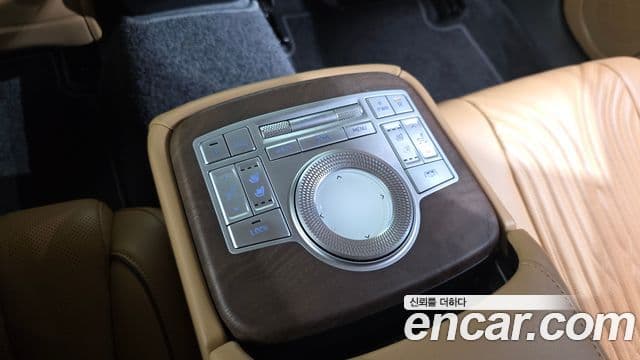 Genesis G80 2020 — Photo 18/20