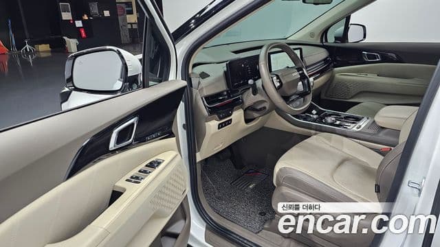 Kia Carnival 2025 — Photo 12/20