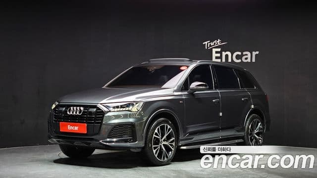 Audi Q7 2022 — Фото 10/20
