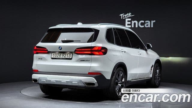 BMW X5 2024 — Фото 2/20