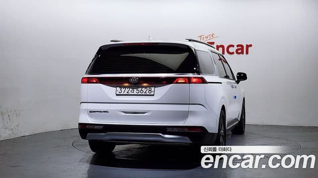 Kia Carnival 2021 — Şəkil 4/20