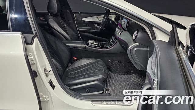 Mercedes-Benz CLS-Class 2018 — Şəkil 10/20