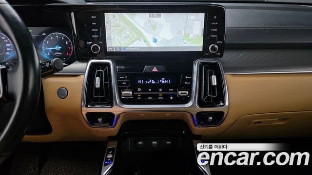 Kia Sorento 2021 — Şəkil 17/20