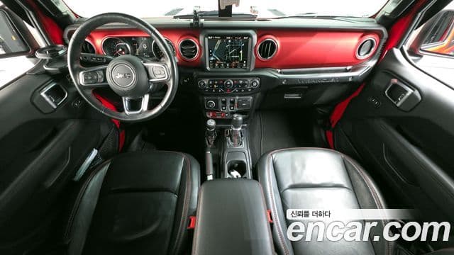 Jeep Wrangler 2020 — фото 7 из 20