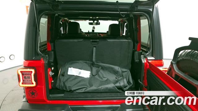 Jeep Wrangler 2020 — фото 20 из 20