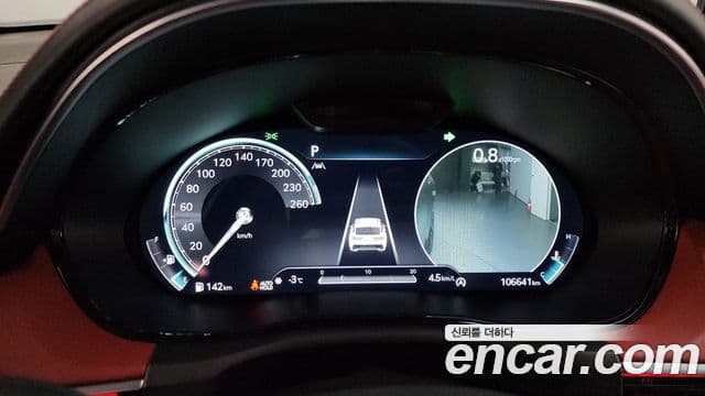 Genesis GV70 2021 — ფოტო 8/20