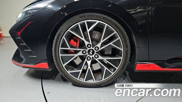 Hyundai The New Avante Hybrid 2022 — Photo 16/20