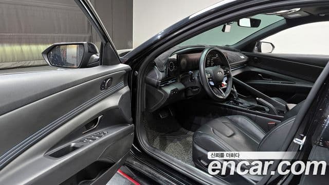 Hyundai The New Avante Hybrid 2022 — Photo 4/20