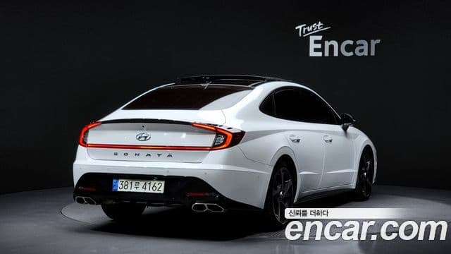 Hyundai Sonata 2023 — Фото 2/20