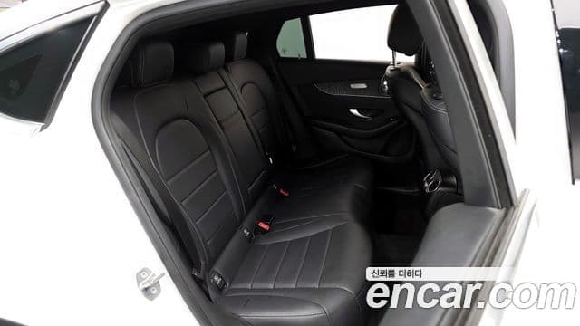 Mercedes-Benz GLC-Class 2019 — Фото 12/20