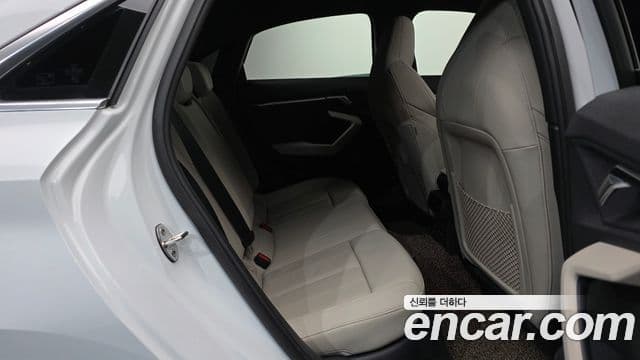Audi A3 2023 — ფოტო 12/20
