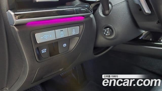 Genesis Electrified G80 2021 — ფოტო 14/20