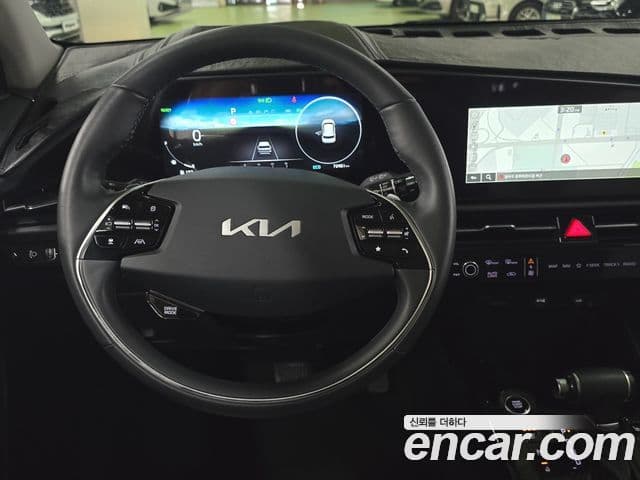 Kia Niro 2022 — Şəkil 18/20