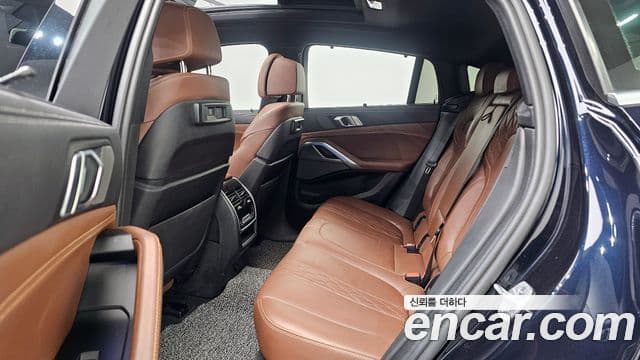 BMW X6 2023 — Фото 13/20