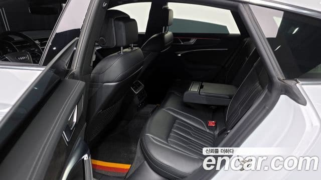 Audi A7 2020 — Şəkil 18/20
