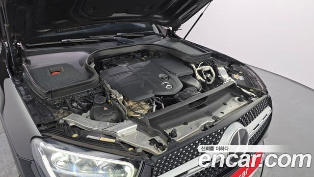 Mercedes-Benz GLC-Class 2021 — Şəkil 6/20