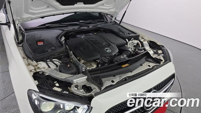 Mercedes-Benz E-Class 2023 — фото 6 из 20