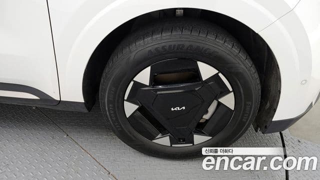 Kia Carnival 2024 — Şəkil 13/20