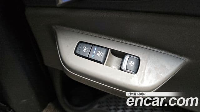 Kia Carnival 2024 — Şəkil 2/20