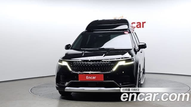 Kia Carnival 2022 — Photo 19/20