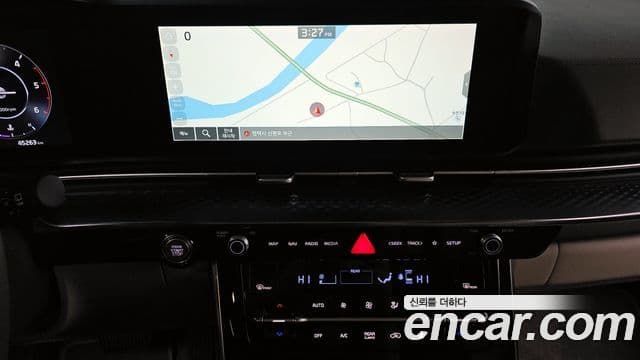 Kia Carnival 2022 — Photo 14/20