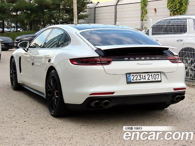 Porsche Panamera 2018 — Şəkil 6/20