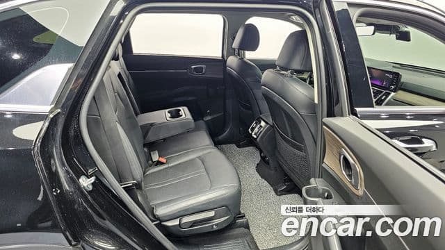 Kia Sorento 2022 — Şəkil 12/20