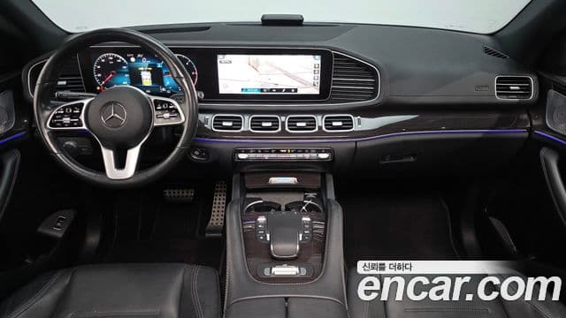 Mercedes-Benz GLE-Class 2021 — Şəkil 7/20