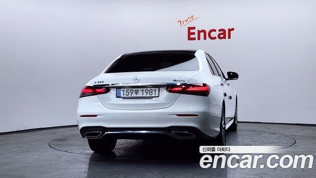 Mercedes-Benz E-Class 2022 — Şəkil 4/20
