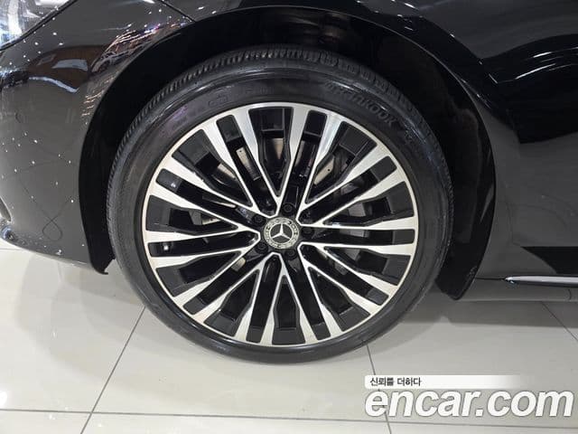 Mercedes-Benz S-Class 2023 — Şəkil 4/20