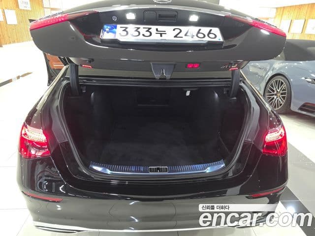 Mercedes-Benz S-Class 2023 — Şəkil 18/20