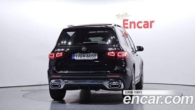 Mercedes-Benz GLB-Class 2021 — Şəkil 4/20