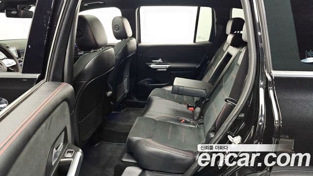 Mercedes-Benz GLB-Class 2021 — Şəkil 12/20
