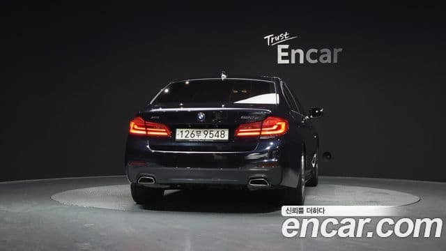 BMW 5 Series 2020 — Şəkil 4/20