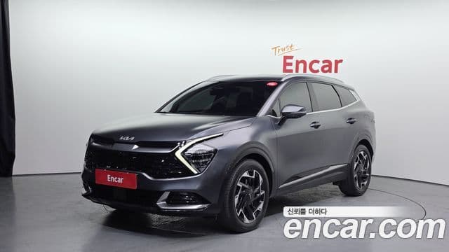 Kia Sportage 2021 — Фото 1/20